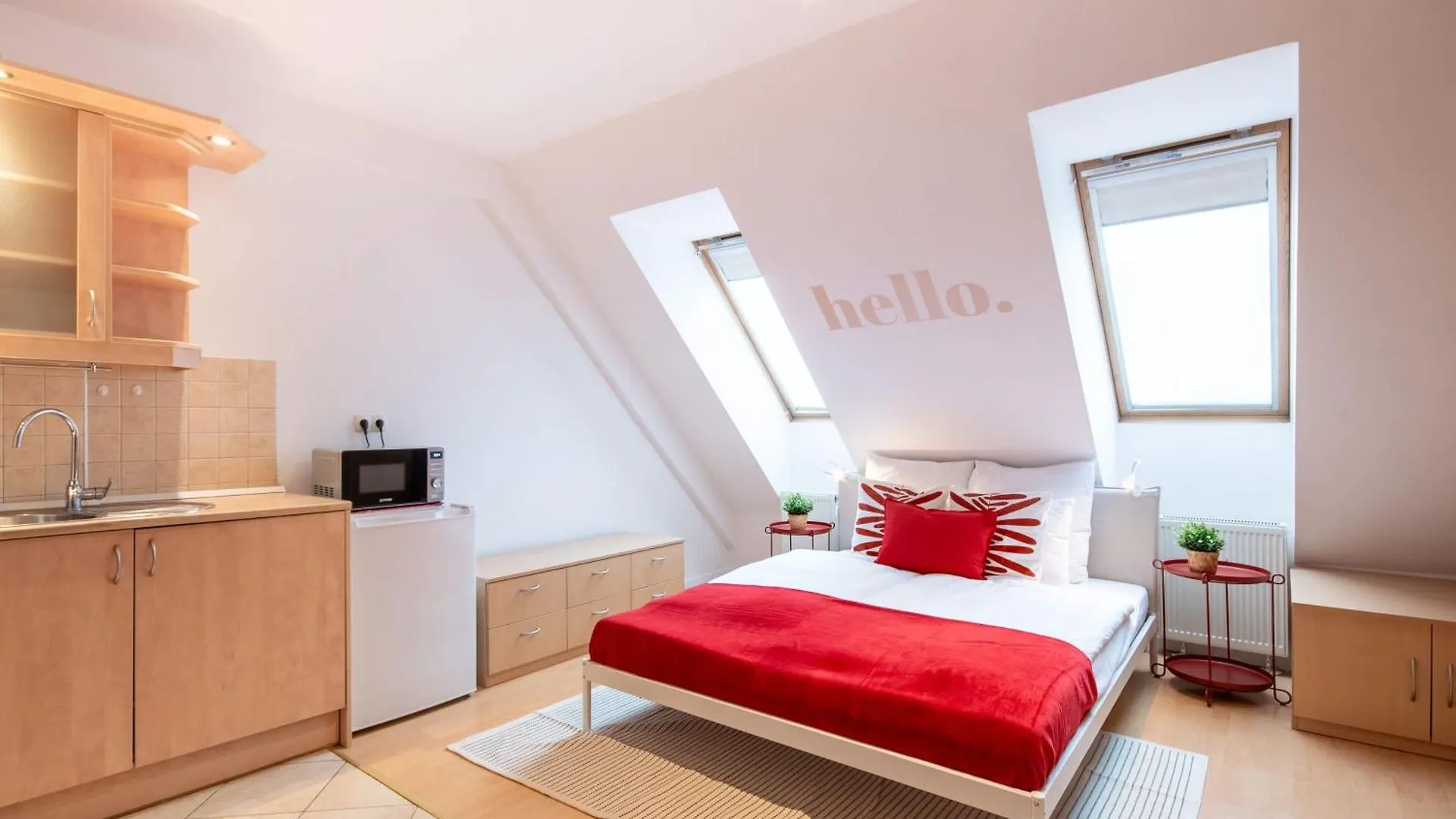 Central - Modern - Comfy location